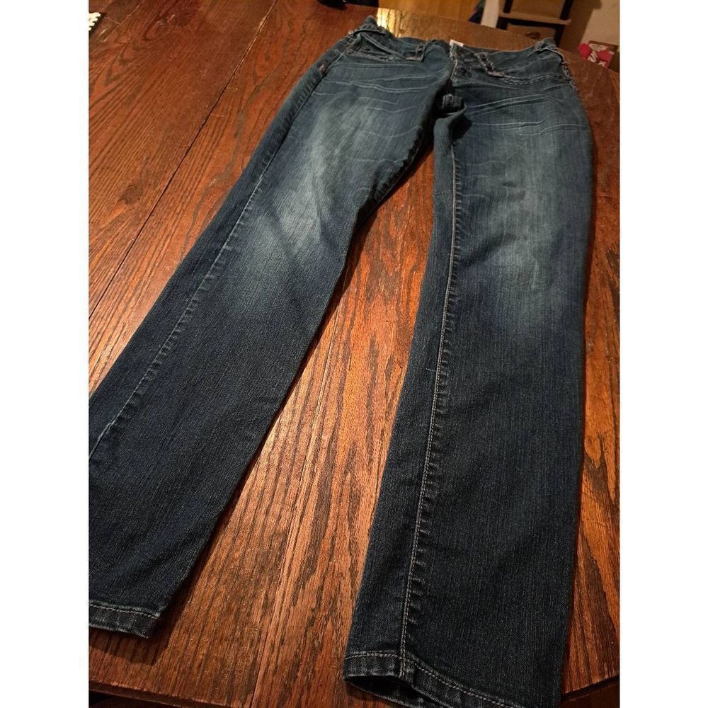 Size MR Maurices Denim Blue Jeans with Pockets and Belt Loops